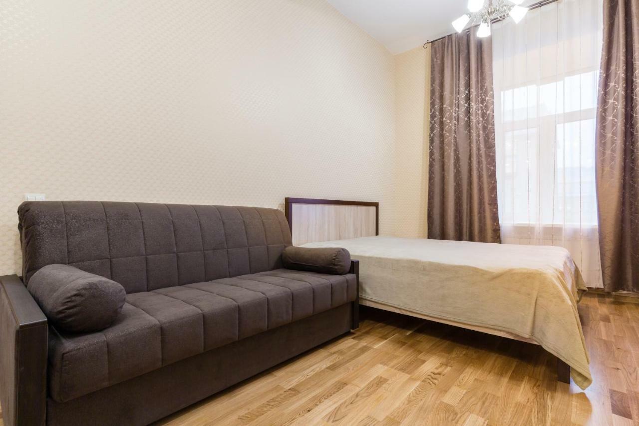 Sapsan 1 Min Walking Free Parking Apartamento San Petersburgo Exterior foto