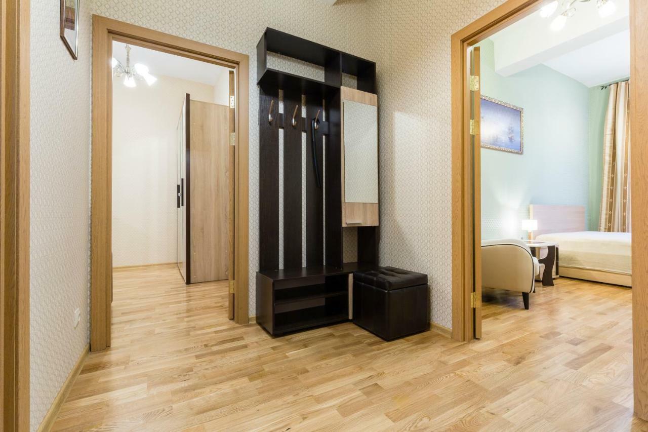 Sapsan 1 Min Walking Free Parking Apartamento San Petersburgo Exterior foto